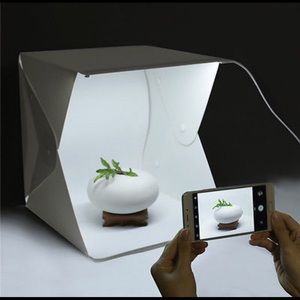 Portable mini photo studio